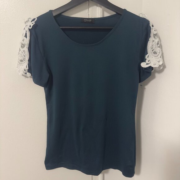 J village Tops - J Village Women’s Stretch Top Green Vintage - Size Large